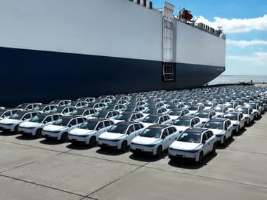 Premier lot de véhicules électriques Leapmotor expédiés de la Chine vers l'Europe
