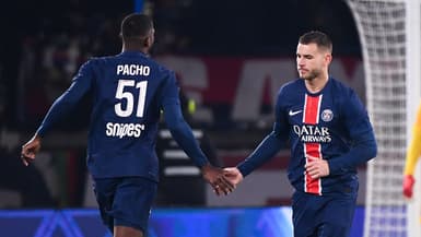 Willian Pacho et Lucas Hernandez avec le PSG en Ligue 1, le 12 janvier 2025