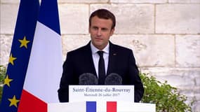 Macron: "Les terroristes ont échoué à semer la soif de vengeance parmi les catholiques de France"