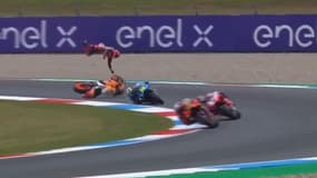 L'énorme chute de Marc Marquez aux Pays-Bas