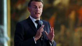 Emmanuel Macron au château de Versailles, près de Paris, le 19 mai 2025. 