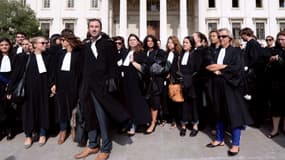 Avocats grévistes devant le palais de justice de Marseille, vendredi.