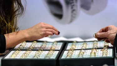 Le voleur s'est servi dans les vitrines intérieures de cette bijouterie de Gaillon, dans l'Eure (photo d'illustration).