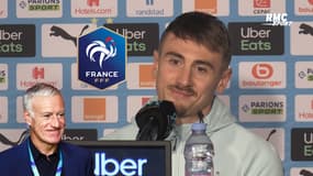 Équipe de France : "Difficile de prétendre à quelque chose quand on joue à deux postes" souligne Rongier