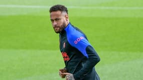 Le Brésilien Neymar à l'entraînement avec le PSG 