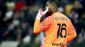 Le gardien de l'AC Milan Mike Maignan lors du match entre l'Udinese et l'AC Milan le 20 janvier 2024 à Udine