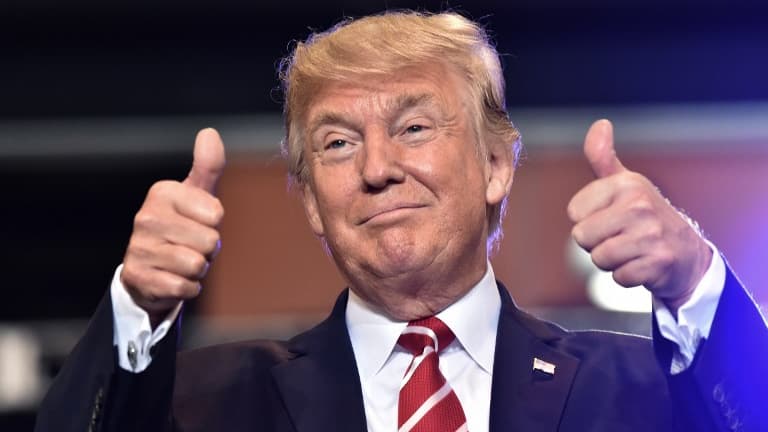 Le président des Etats-Unis Donald Trump lors d'une conférence à Phoenix en Arizona le 22 août 2017