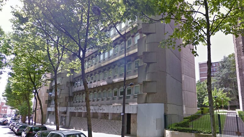 Vue du bâtiment situé au 66, rue de la Mouzaïa (19e arrondissement de Paris)