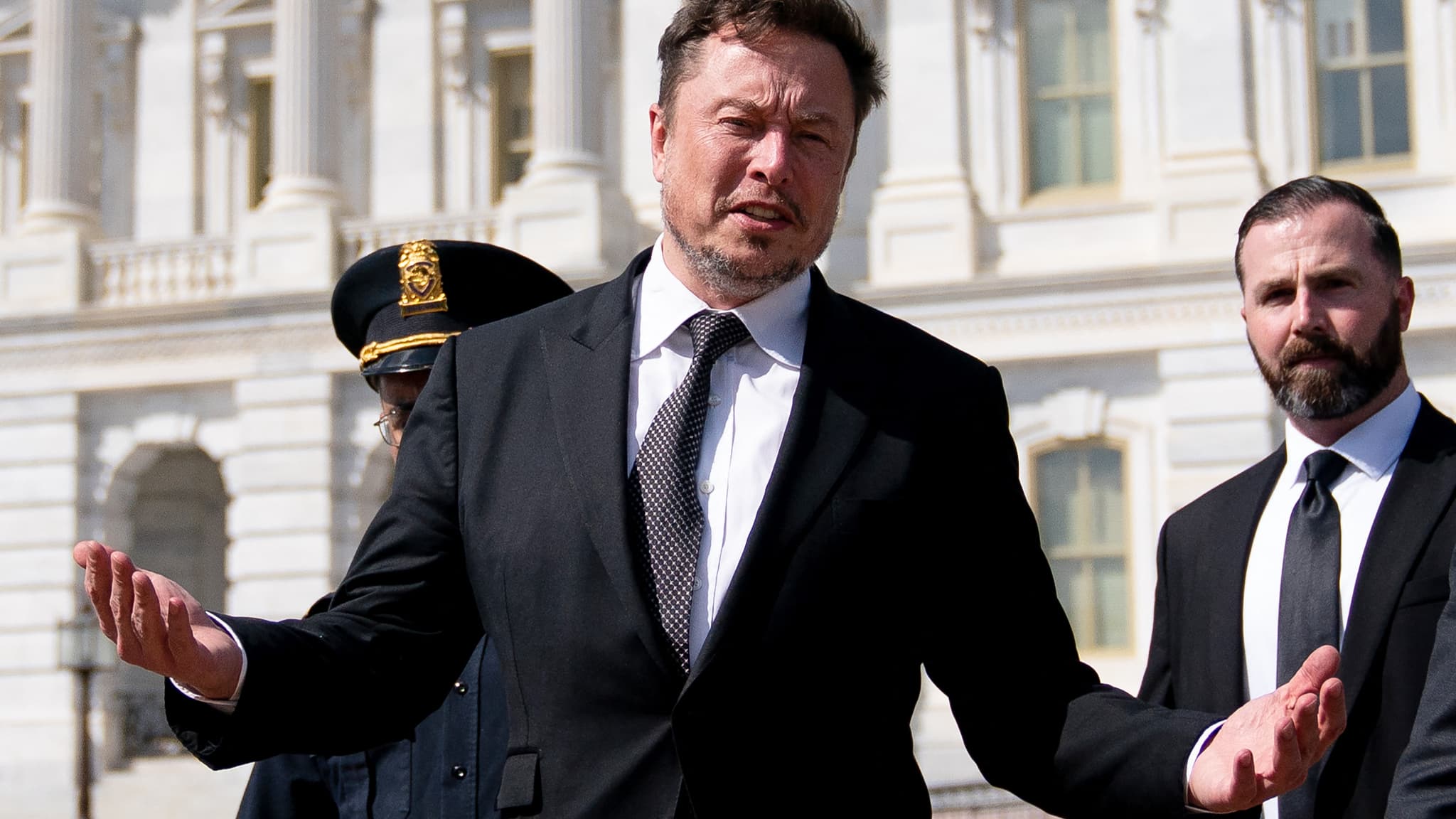 Een rechter heeft het enorme compensatieplan van Elon Musk bij Tesla afgewezen
