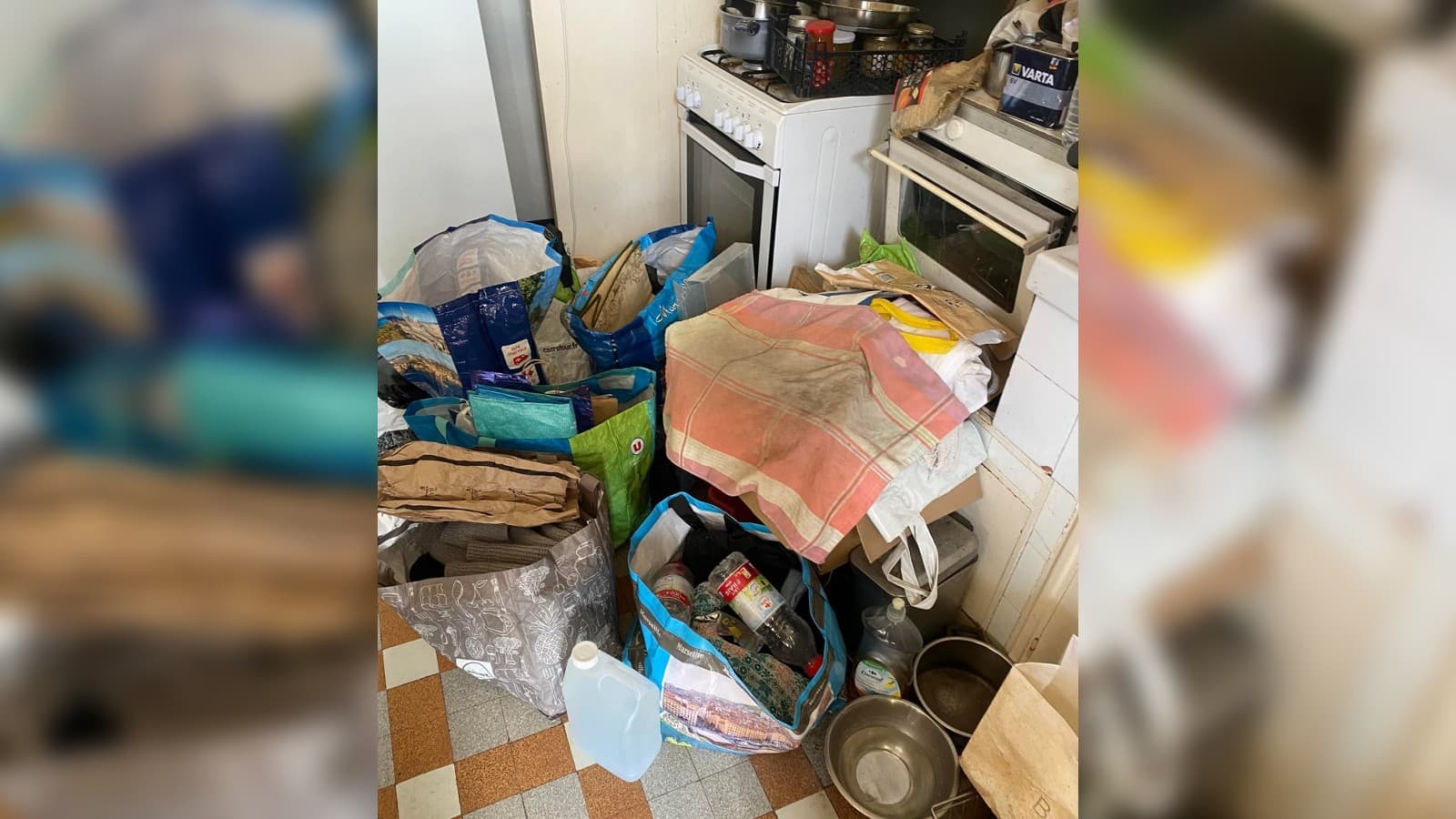 La maison où ont été retrouvé les six chiens était dans un état déplorable selon la SPAME. La maison où ont été retrouvé les six chiens était dans un état déplorable selon la SPAME.