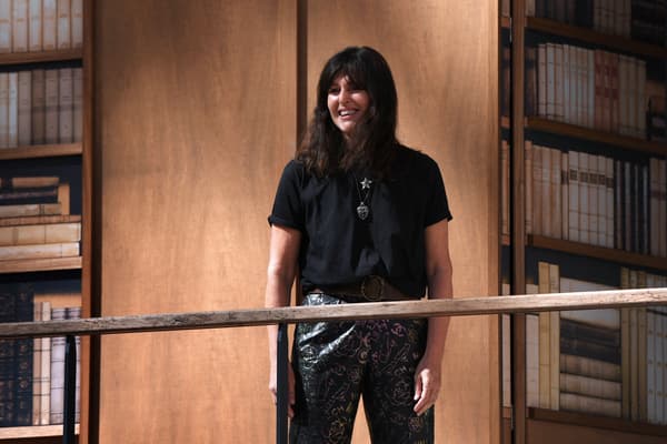 Virginie Viard lors du défilé haute couture femme automne-hiver 2019/2020 de Chanel au Grand Palais à Paris, le 2 juillet 2019