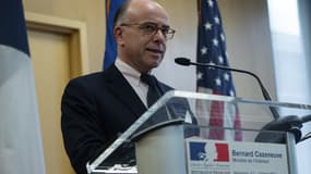 Bernard Cazeneuve lors d'une conférence de presse à l'ambassade de France à Washington, le 19 février 2015.