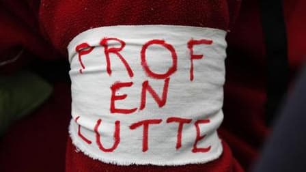 Plusieurs syndicats d'enseignants et associations de parents d'élèves regroupées au sein du collectif "L'éducation est notre avenir" appellent à manifester ce samedi en France contre les 16.000 suppressions de postes prévues dans l'éducation par le budget