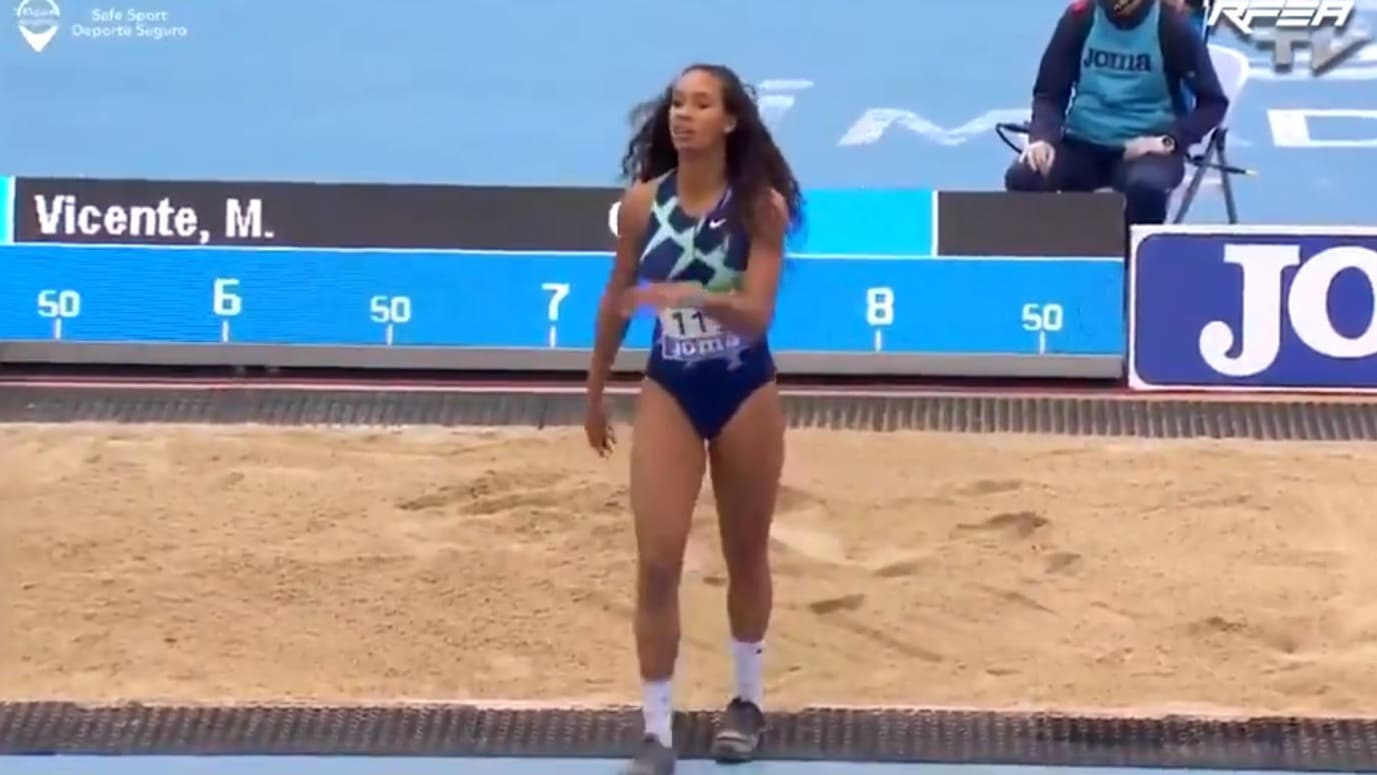 Maria Vicente s'est envolée mais son saut n'a pas été mesuré Maria Vicente s'est envolée mais son saut n'a pas été mesuré