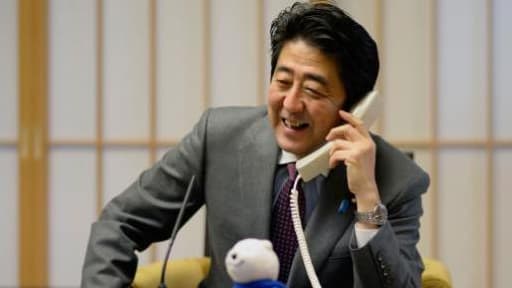 Shinzo Abe avait mis la pression sur les grands groupes japonais pour qu'ils octroient des hausses de salaires.