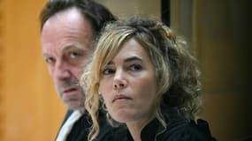 Alexandre Martin, à gauche et Emmanuelle Franck, à droite, les avocats de Cédric Jubillar, le 10 octobre 2025, à la cour d'assises du Tarn, à Albi