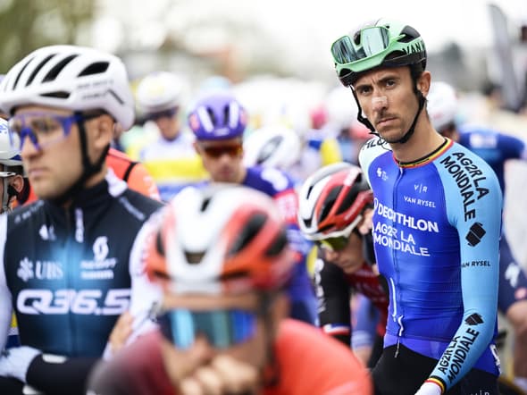 Le coureur belge Dries De Bondt, le 28 mars 2025 lors de l'E3 Saxo Bank Classic