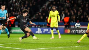 Vitinha buteur lors de PSG-Tottenham en Ligue des champions - le 26/11/2025