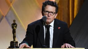 L'acteur Michael J. Fox a reçu un Oscar d'honneur pour son action en faveur de la lutte contre la maladie de Parkinson lors d'une soirée de gala à Los Angeles, le 19 novembre 2022.