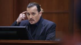L'acteur Johnny Depp lors du procès au tribunal de Fairfax en Virginie ce jeudi 21 avril.