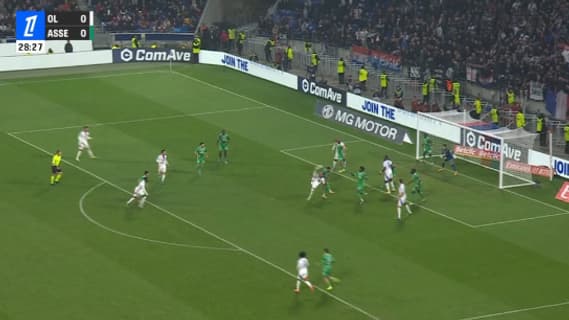 Le but de Lacazette lors du derby OL-ASSE, le 10 novembre 2024.