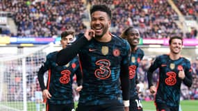 Reece James célèbre son but face à Burnley, le 5 mars 2022.