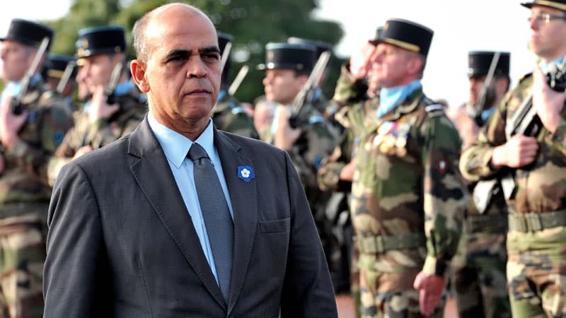 Le ministre Kader Arif a d'abord annoncé la libération des otages avant de se rétracter.