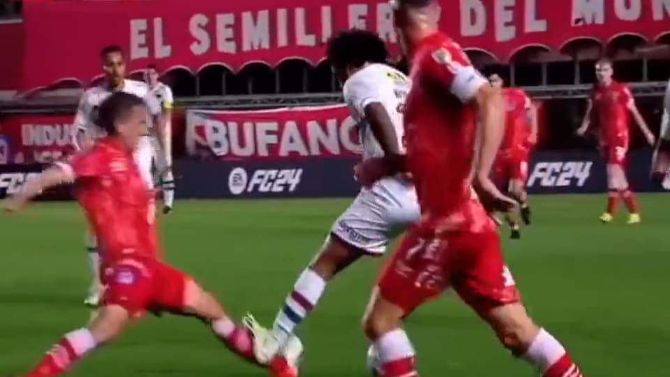Marcelo blesse Luciano Sanchez en Copa Libertadores, le 2 août 2023 Marcelo blesse Luciano Sanchez en Copa Libertadores, le 2 août 2023