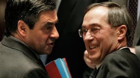 François Fillon a dénoncé mardi le "véritable procès" fait à Claude Guéant, dont des propos sur les musulmans sont à l'origine d'une nouvelle polémique. /Photo prise le 9 mars 2011/REUTERS/Charles Platiau