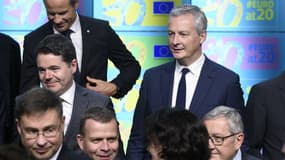 Bruno Le Maire en compagnie des autres ministres des Finances de la zone euro lundi.