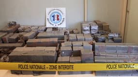 450 kilos de résine de cannabis saisis à bord d'une camionnette sur un parking le 13 mars 2010 (image d'illustration)