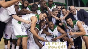 La joie des joueurs de Nanterre, qualifiés pour la finale du championnat de France