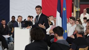 Emmanuel Macron à Saintes le 4 mai 2023 