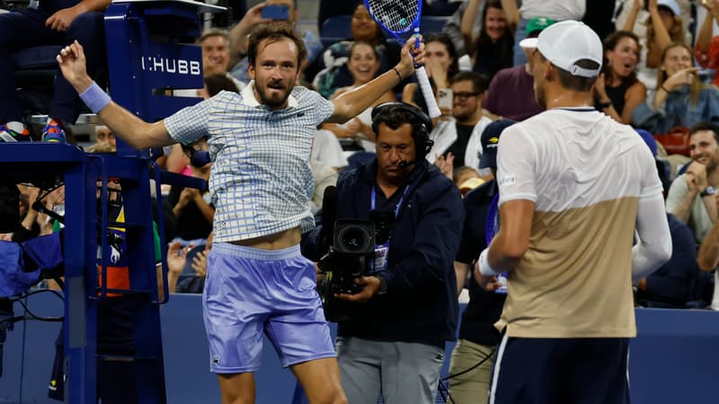 US Open: "Je n'ai jamais vÃ©cu Ã§a", Bonzi encore choquÃ© par l'attitude de Medvedev et du...
