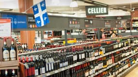 Un rayon d'un magasin de la Société d'alcool du Québec, en février 2017, à Montréal.
