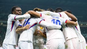 L'équipe de France célèbre un but face à l'Italie, le 17 novembre 2024.