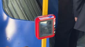 Depuis ce lundi, il est possible de remplacer son billet par sa carte bancaire dans les transports en commun du réseau TCL.