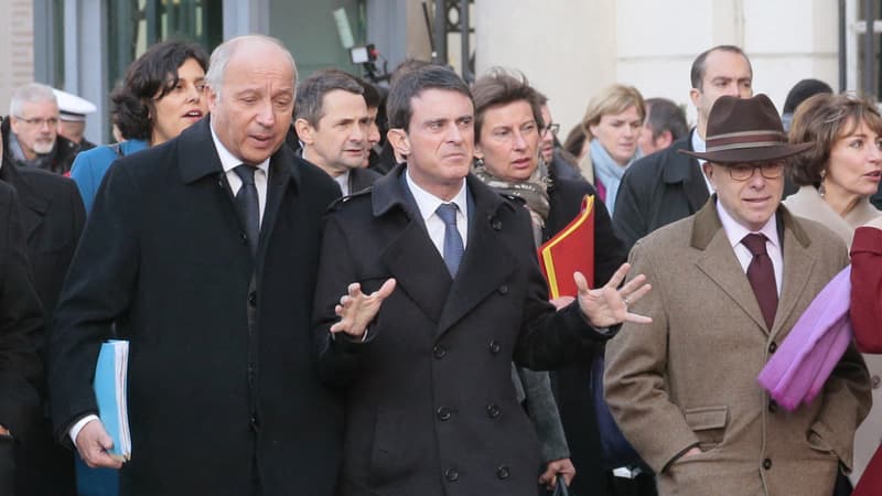 Laurent Fabius, Manuel Vals et Bernard Cazeneuve le 4 janvier 2016 à Paris 