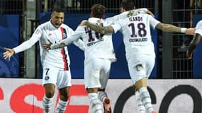 Kylian Mbappé, félicité par Neymar et Mauro Icardi