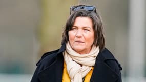 Véronique Rabiot, mère et agente d'Adrien, lors d'un entraînement de l'équipe de France à Clairefontaine, le 17 mars 2025
