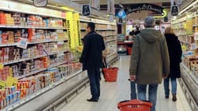 La grande distribution devrait répercuter cette année la hausse du prix du lait.