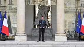 Annonce du gouvernement par le Secrétaire général de l'Élysée Alexis Kohler