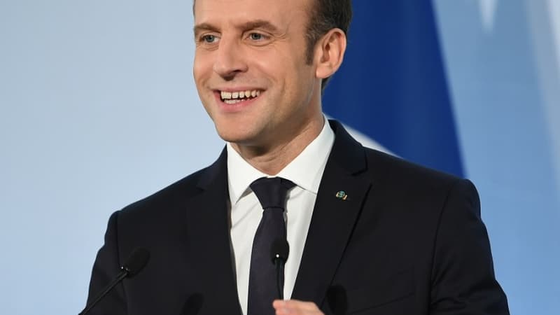 Emmanuel Macron a annoncé sa volonté de doubler le nombre d'élèves dans les lycées français à l'étranger.