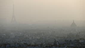 Le niveau de pollution reste élevé ce vendredi en région parisienne selon Airparif