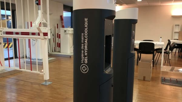 Des bornes de gel hydroalcoolique vont être installées à Lyon. Des bornes de gel hydroalcoolique vont être installées à Lyon.