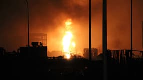 Les images de l'explosion à Tianjian d'un dépôt de de produits inflammables, non loin de Pékin en Chine
