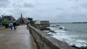 Le littoral à Concarneau (Finistère)