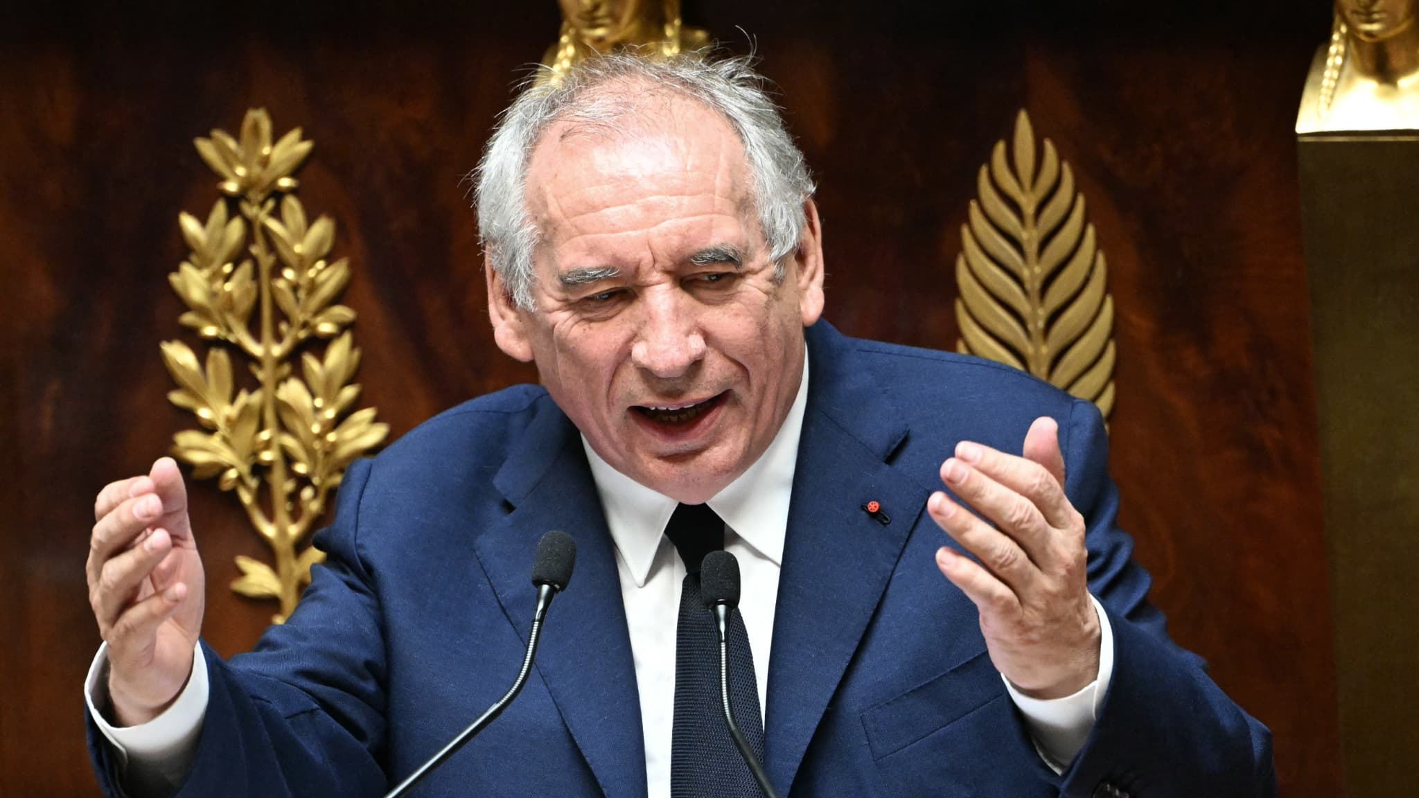 EMMANUEL MACRON NOMMERA UN SUCCESSEUR À FRANÇOIS BAYROU "DANS LES TOUT PROCHAINS JOURS"