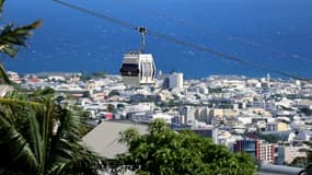 Le premier téléphérique de la Réunion est mis en service à Saint-Denis de la Réunion, le 15 mars 2022