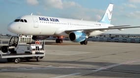 Les ventes pour l'ensemble des vols sont "pour le moment suspendues" à compter du 10 septembre, au lendemain de la date limite de dépôt des offres de reprise de la compagnie aérienne, en redressement judiciaire depuis le 2 septembre.